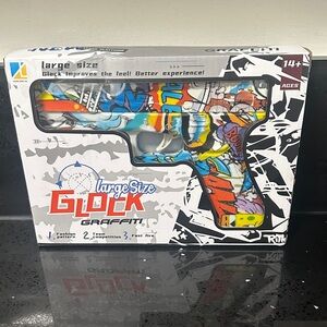 Graffiti Style Glock Toy Gun (shoots water bombs) Gel Blaster Gun